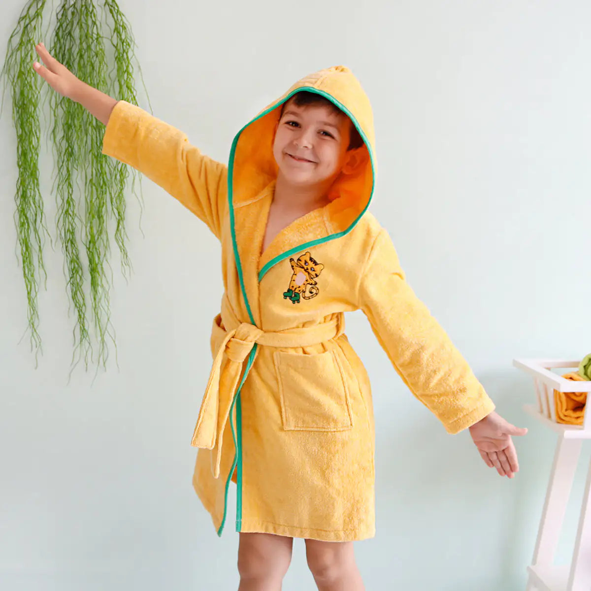 Cotton Kids Bathrobe (5-6 y.o) — Skater Cheetah Chase