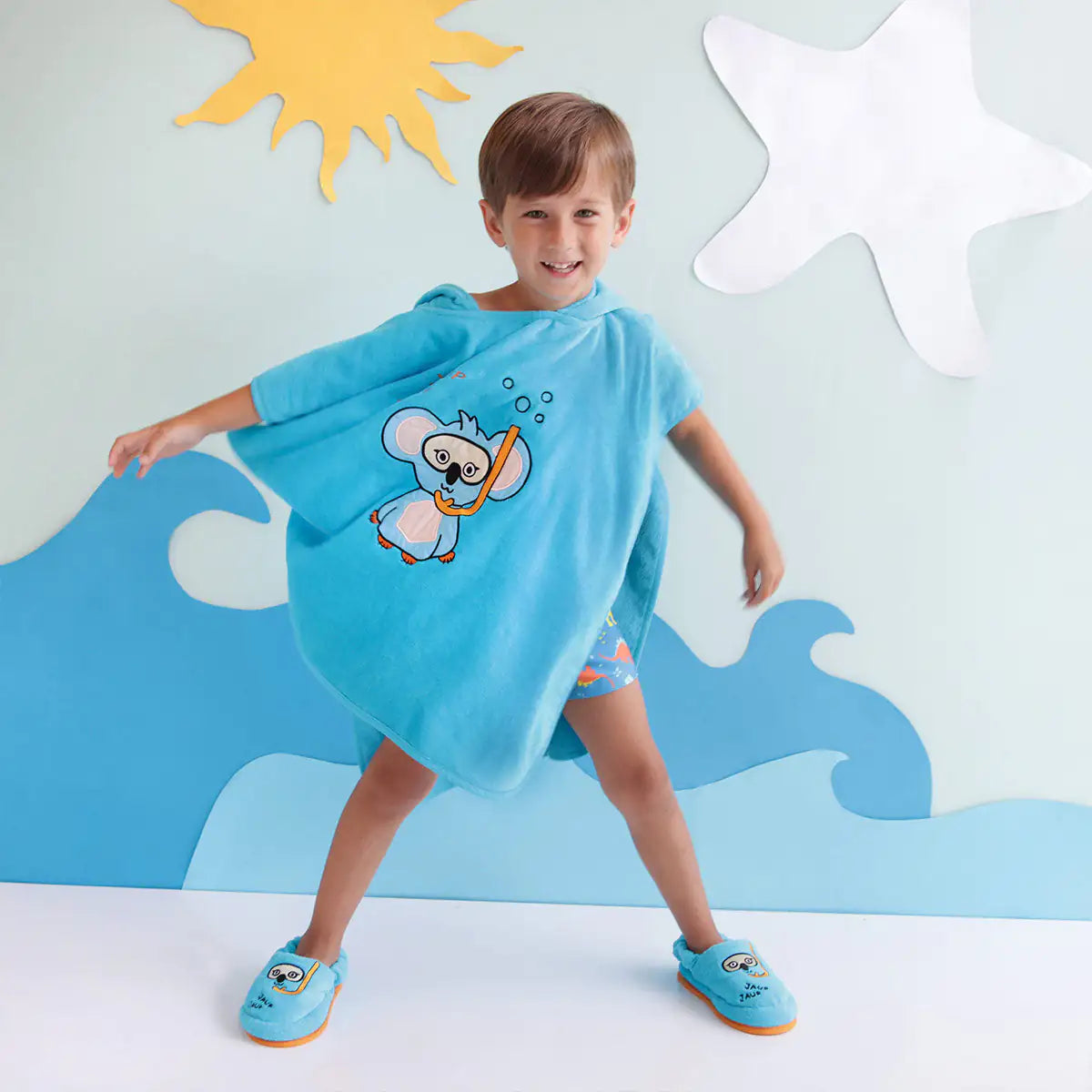 Cotton Kids Poncho — Explorer Koala Kobi