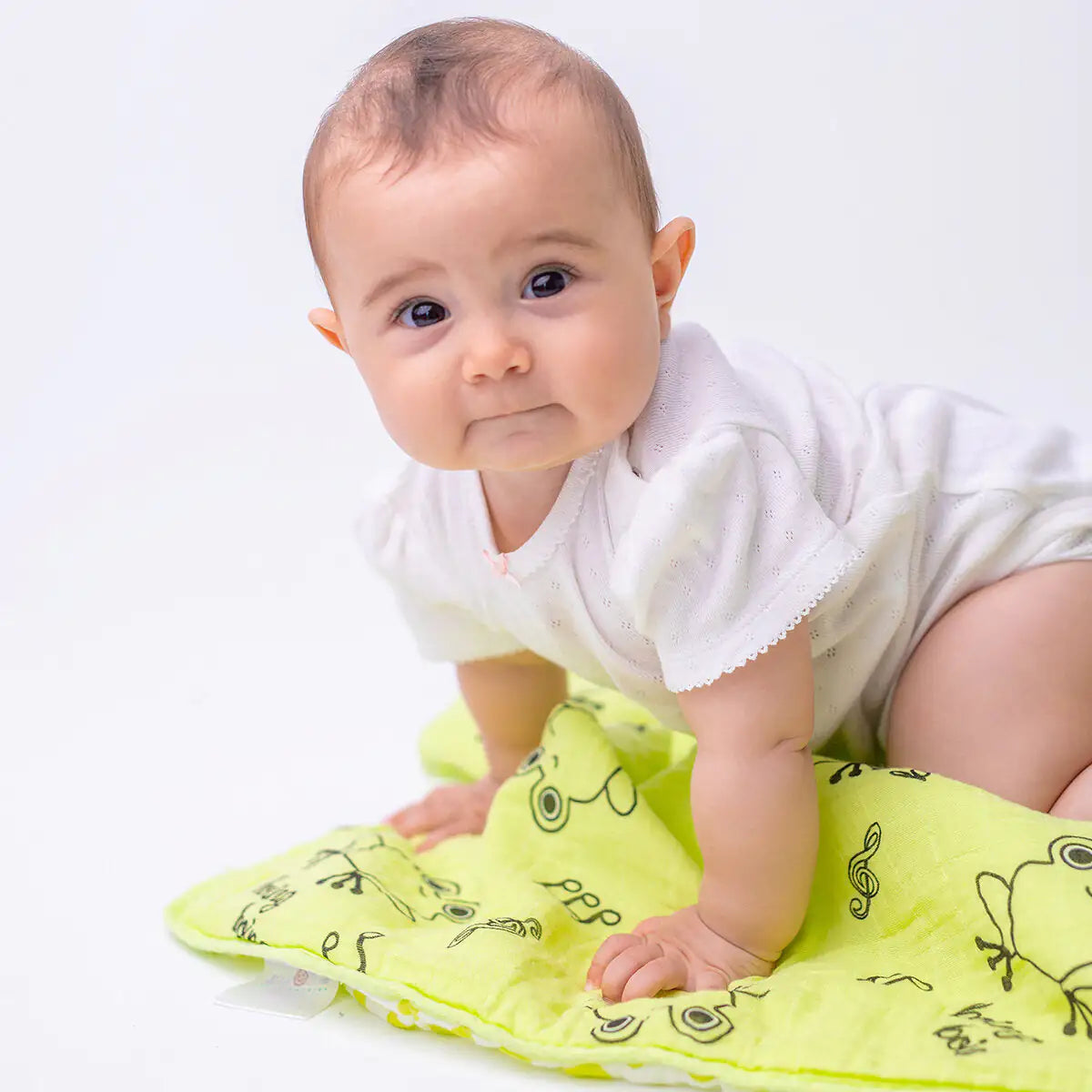 Cotton Muslin Baby Fiber Filled Blanket — Cheerful Froggo Finley