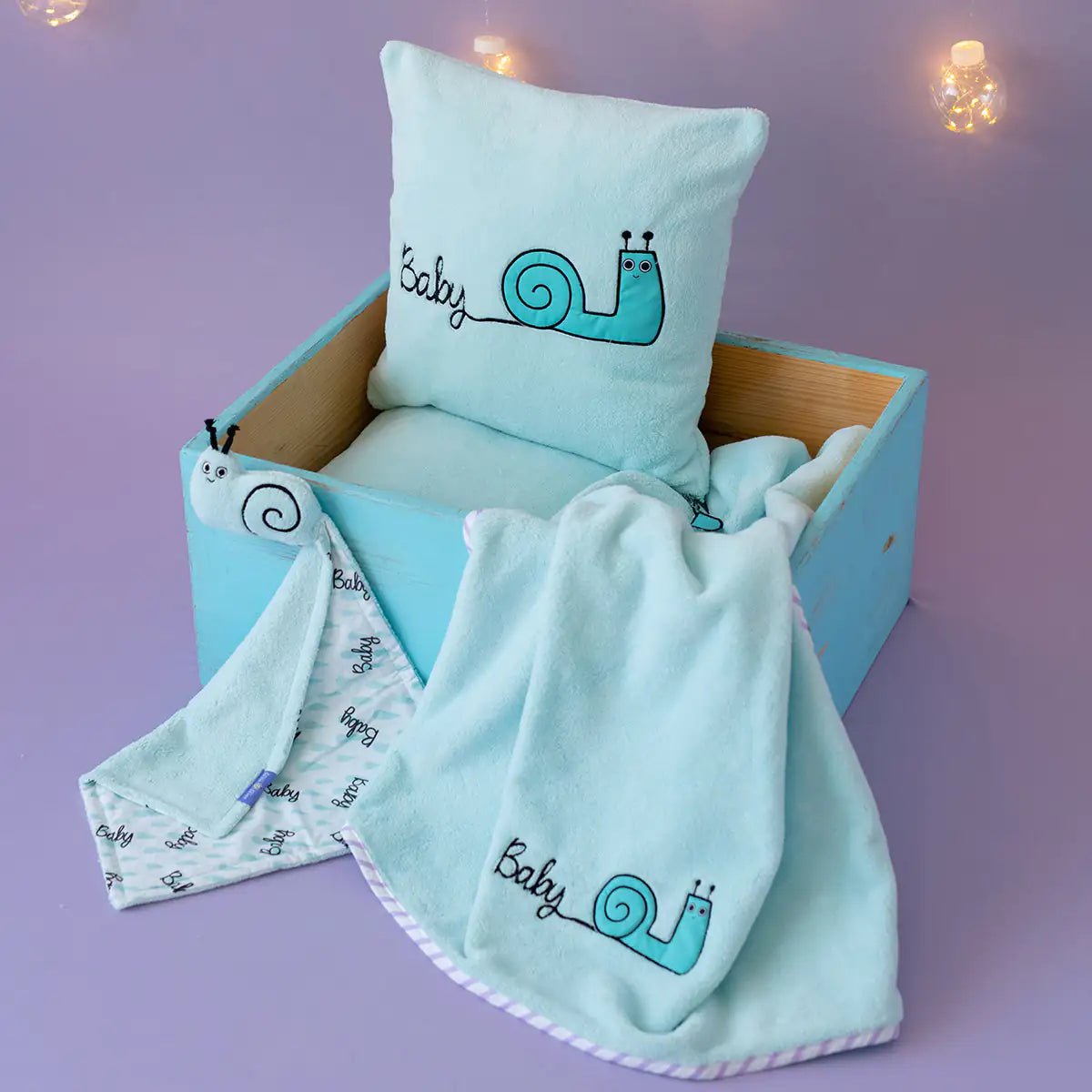Cotton Baby Blanket Set + Pillow — Friendly Snail Sam