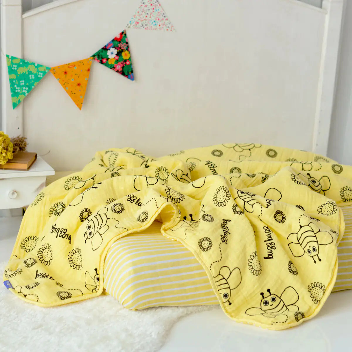 Cotton Muslin Baby Fiber-Filled Blanket — Buzzy Bee Bella